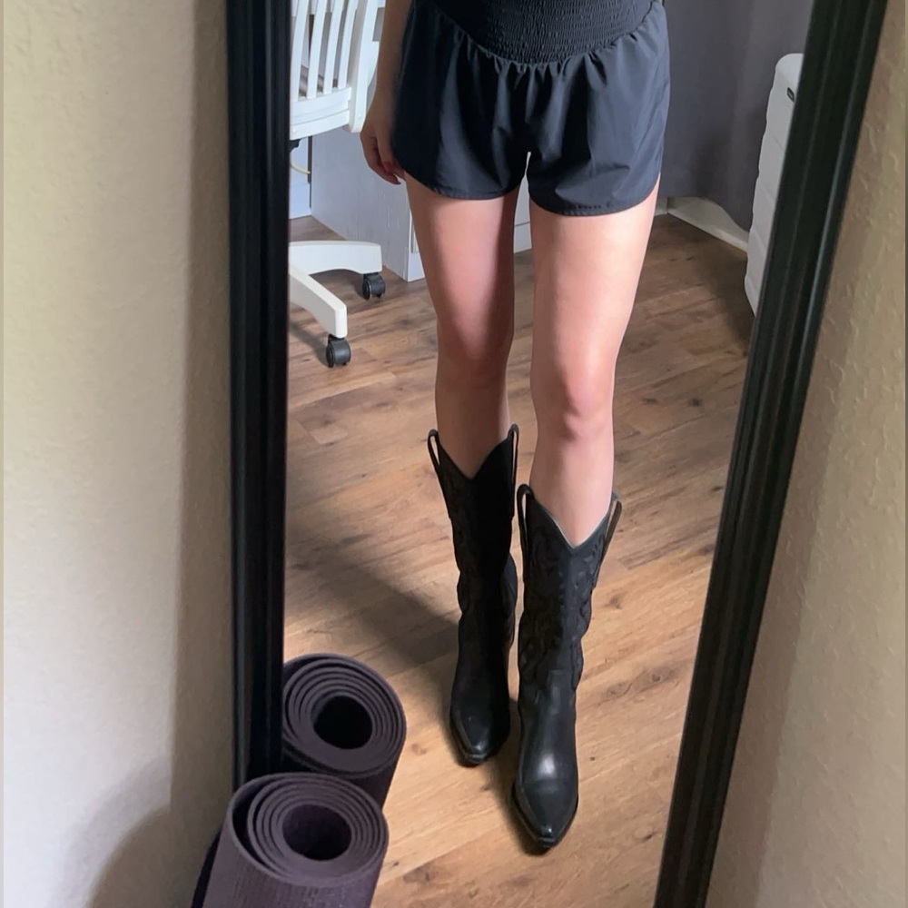 Dagget Boot - Jeffrey Campbell